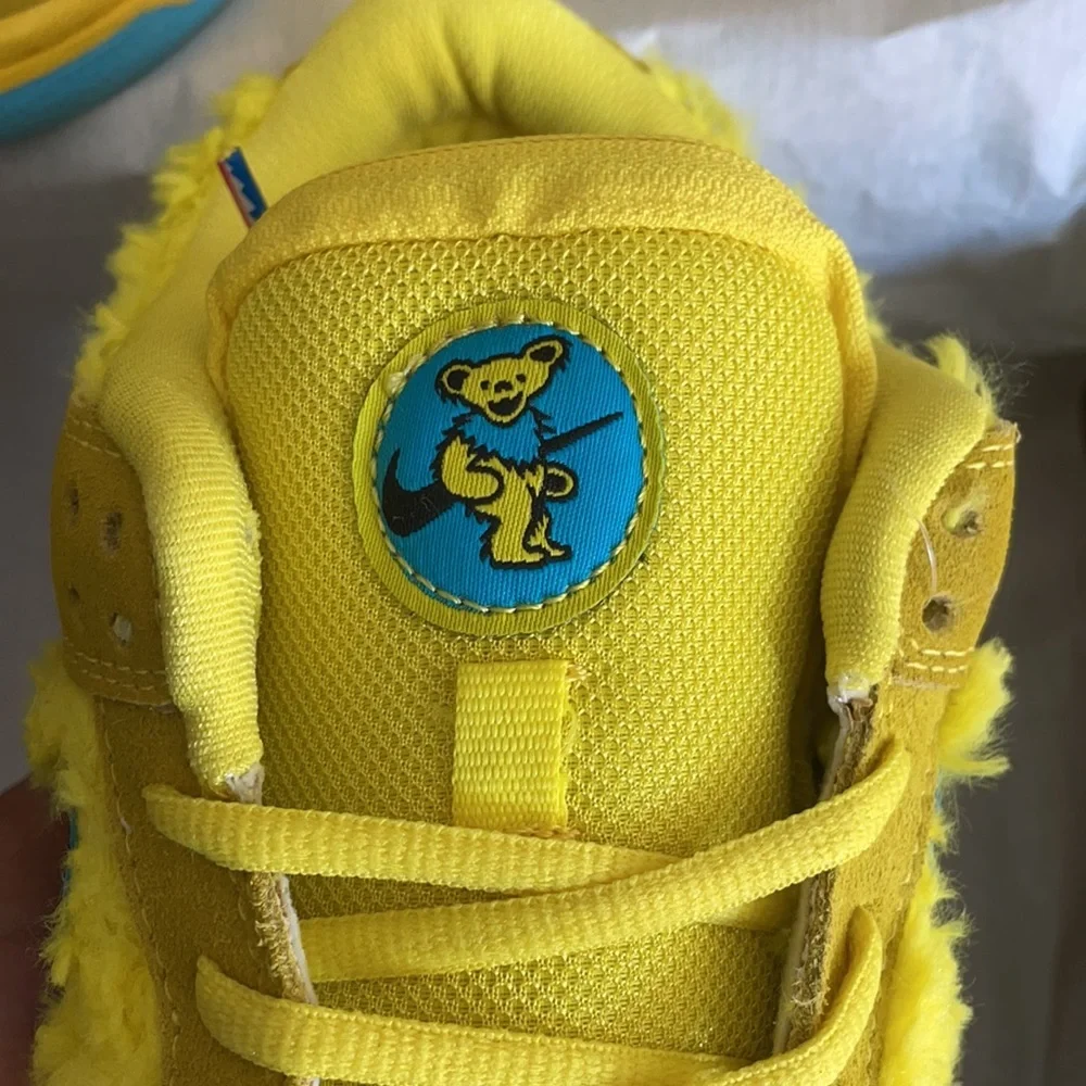 Nike eye catching